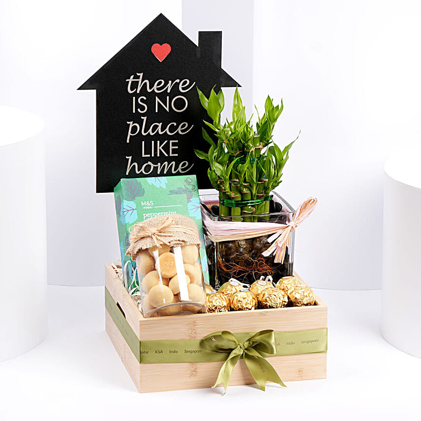 Home is The Place To Be Hamper