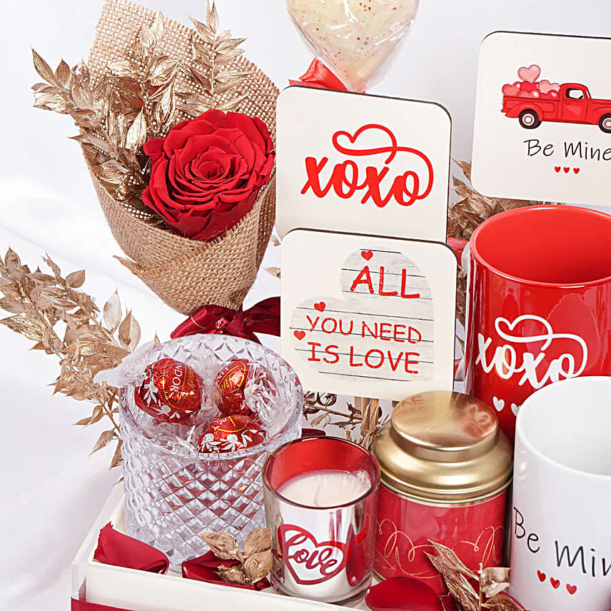 Hugs and Kisses Gift Hamper for Valentines