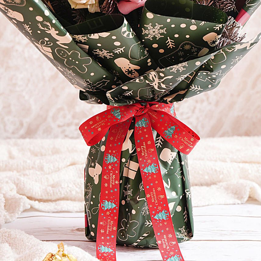 Merry Christmas Garden Roses Bouquet