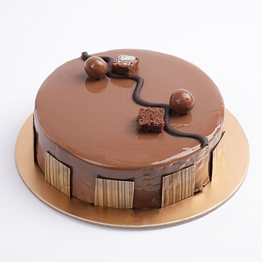 Opulent Dark Compound Fudge Half Kg Cake