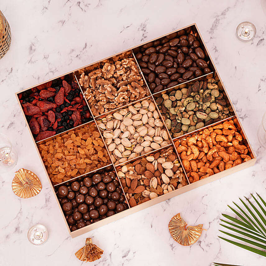 Premium Nuts n Berries Collection Box