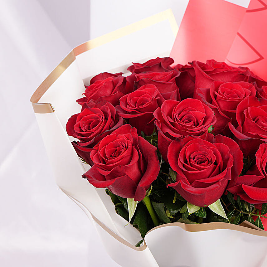 Rosy Reverie 18 Roses Bouquet