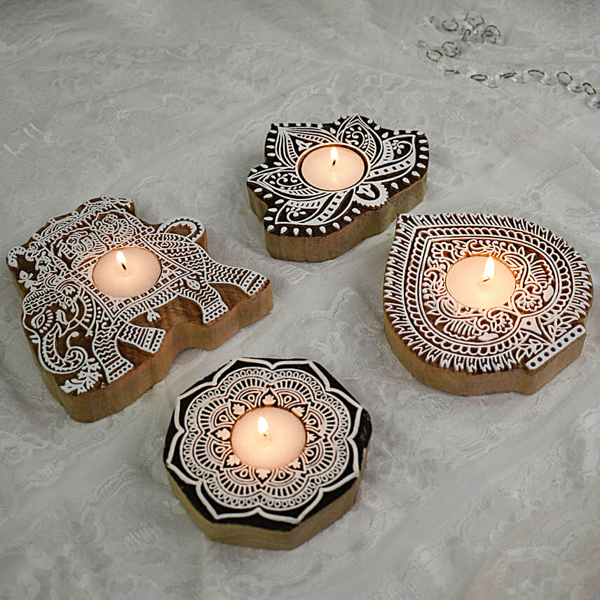 Set of 4 Designer Candle Holder