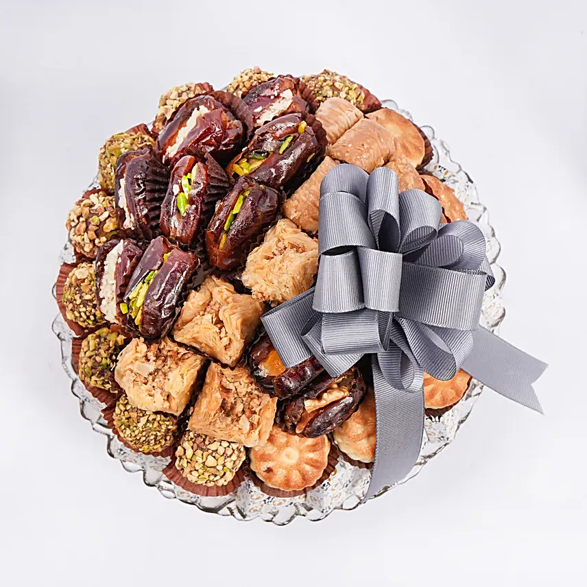 Truffles with Mamoul and Dates