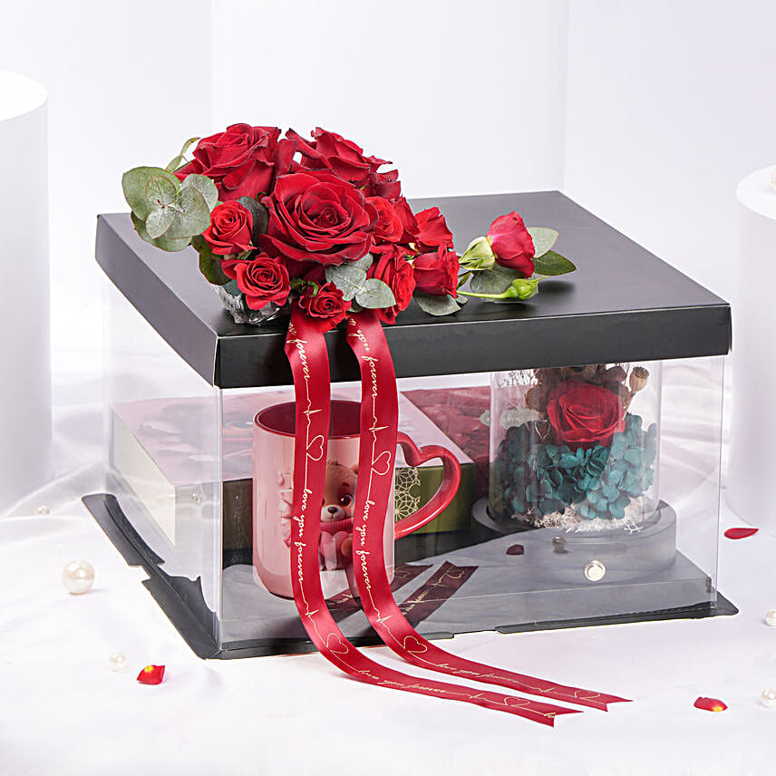 Valentines Gift Box of Cuddles
