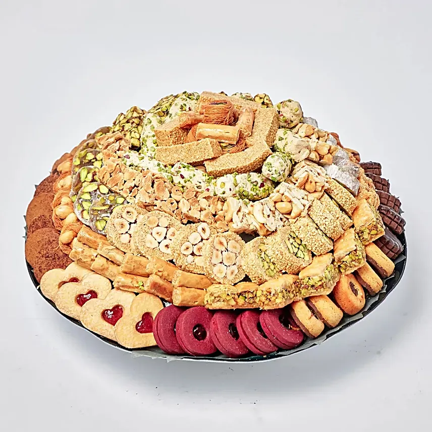 Wafi gourmet Assorted sweet basket