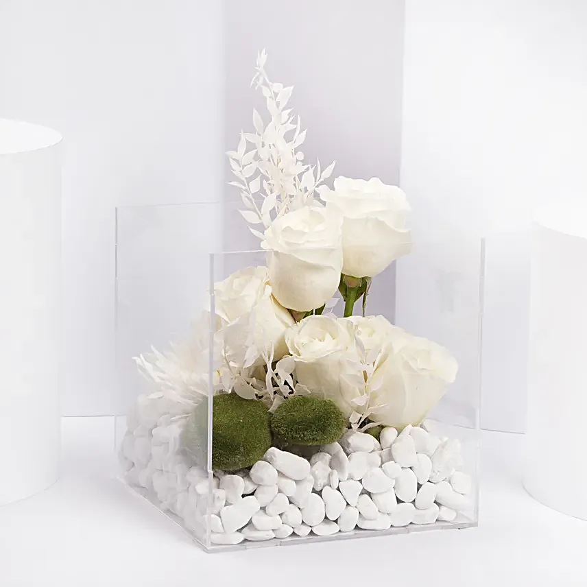 White flowers Acrylic Box