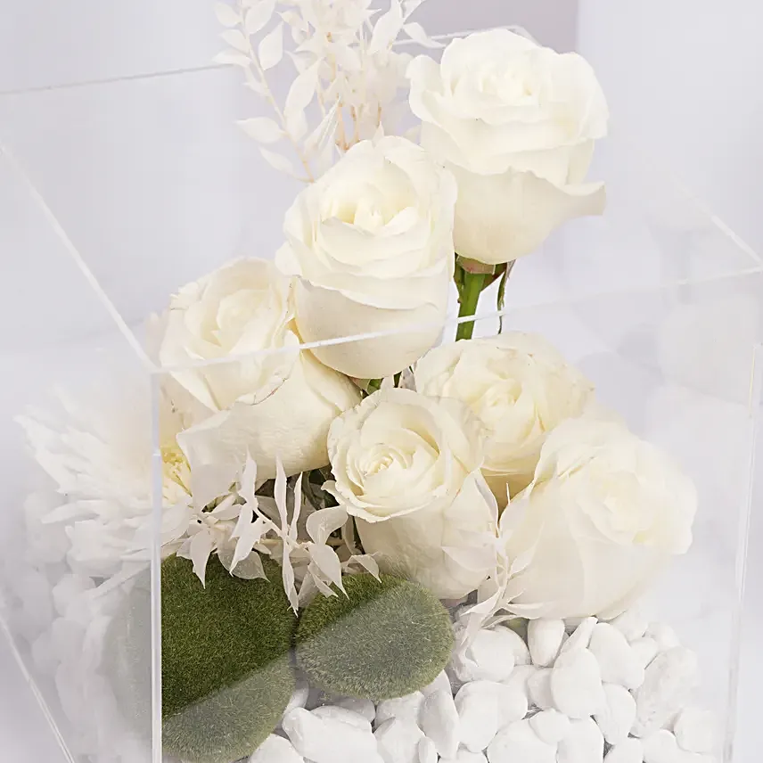 White flowers Acrylic Box
