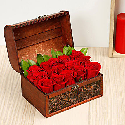 Treasured Roses:Flower Arrangements to UAE