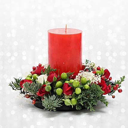 Mini Floral Arrangement for Tables:Send Christmas Flowers to UAE