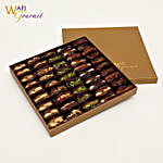 Box Of Assorted Khudri Dates With Dry Nuts Fillings Gift By Wafi Gourmet 865G