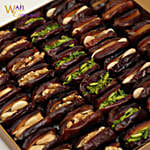 Box Of Assorted Khudri Dates With Dry Nuts Fillings Gift By Wafi Gourmet 865G
