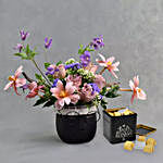 Exquisite Mixed Flower Vase With Chocolates