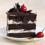 Delicate Black Forest Eggless Cake 4 Portion