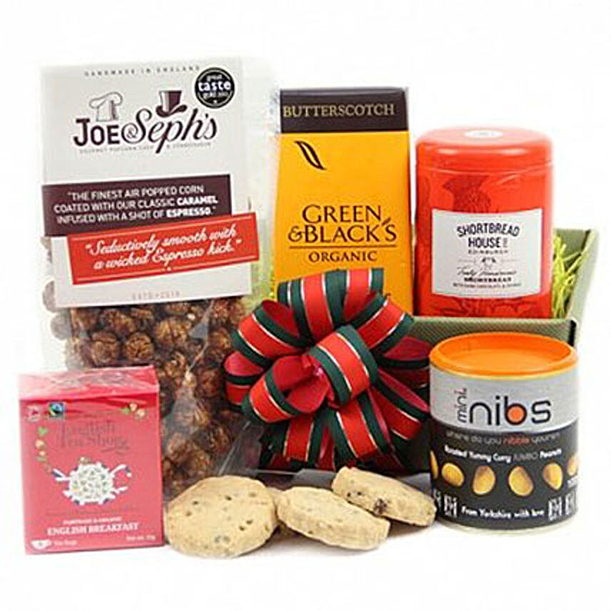 Gift Galore For Chocoholics:Send Anniversary Gifts to UK