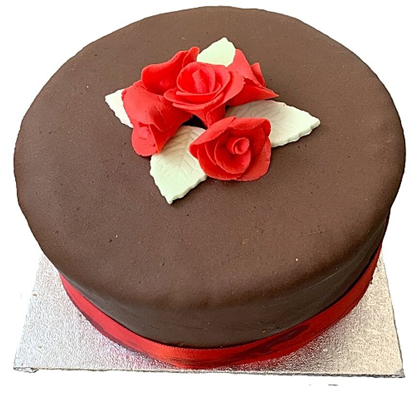 Chocolate Rose Cake:Send Anniversary Gifts to UK