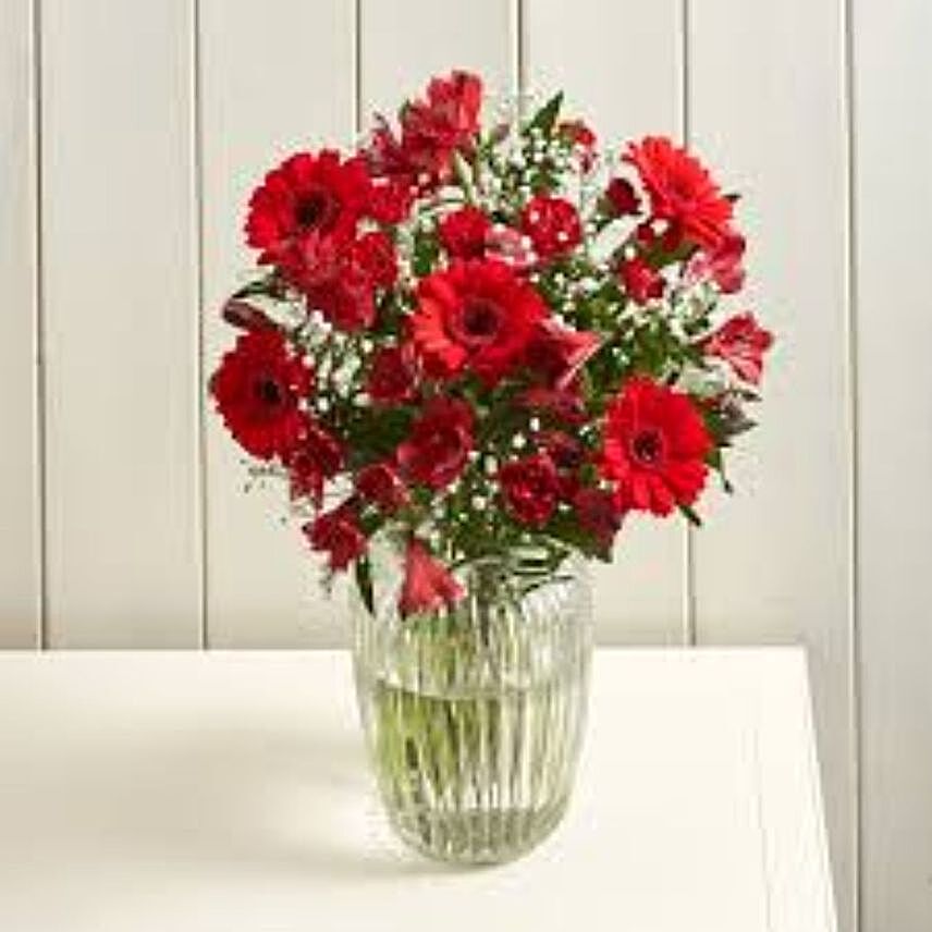 Glittering Red Christmas Morning Flowers:Send Carnation Flower to UK