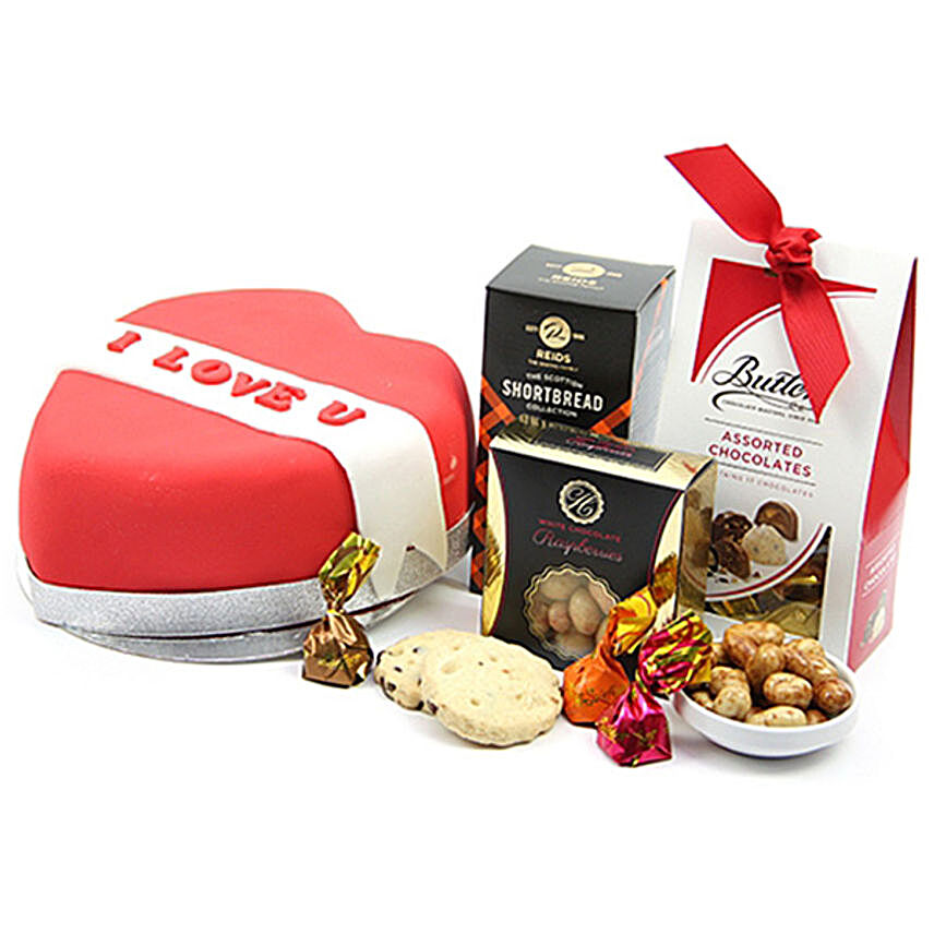 Kiss Me Love Gift Hamper:Personalised Gifts to UK