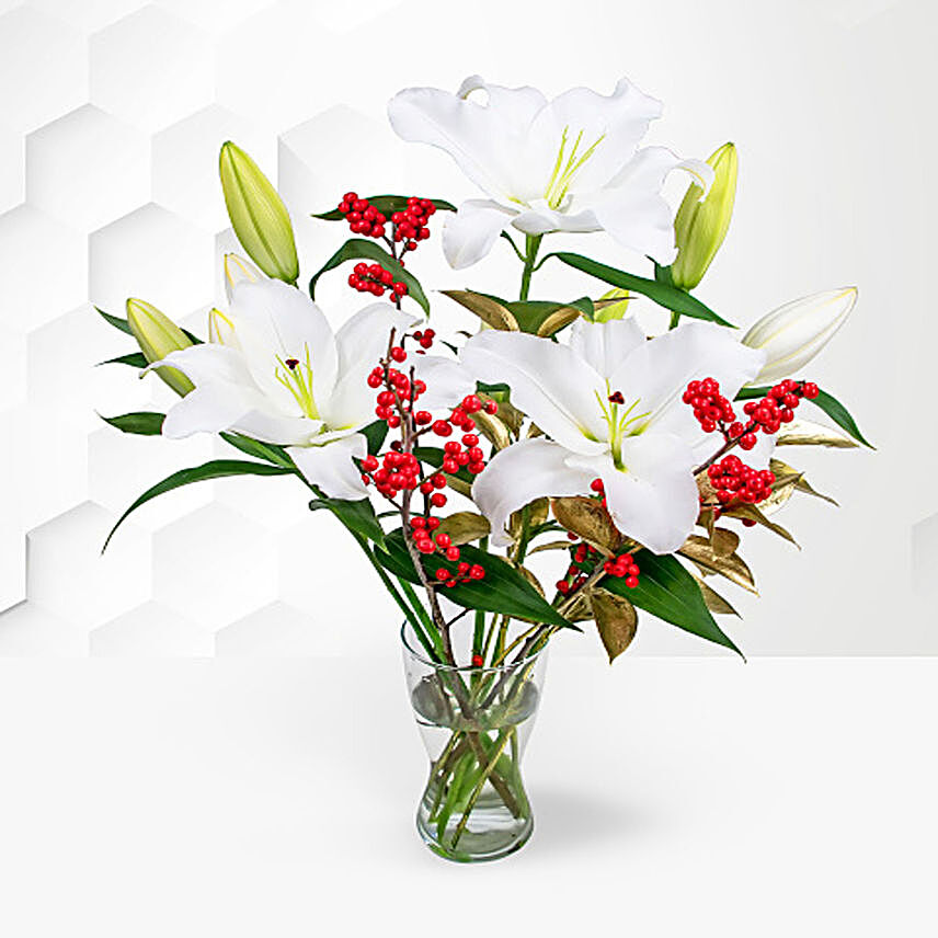 Serene Red And White Flowers Bouquet
