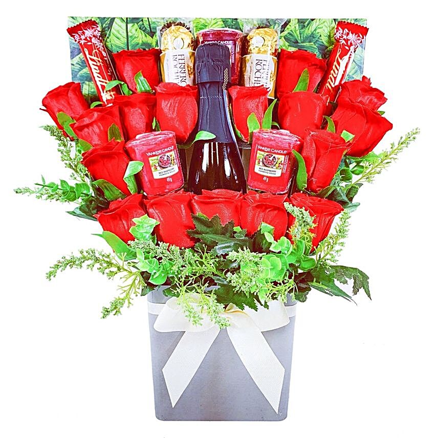 Valentines Yankee Candle And Prosecco Chocolate Bouquet