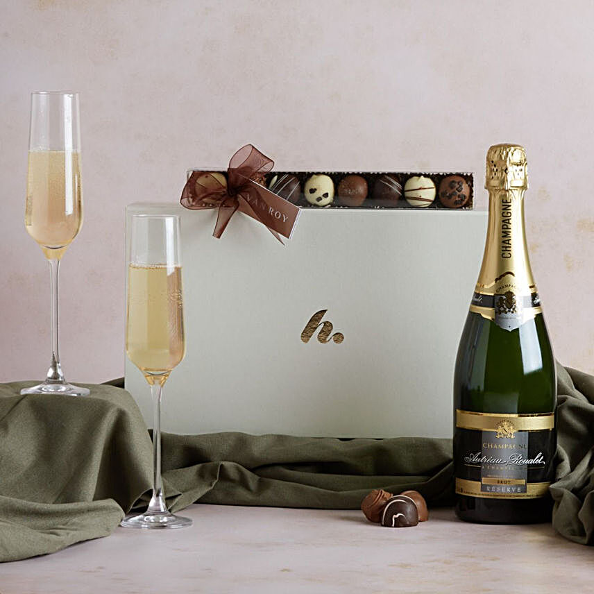 Champagne And Truffles Hamper:house-warming