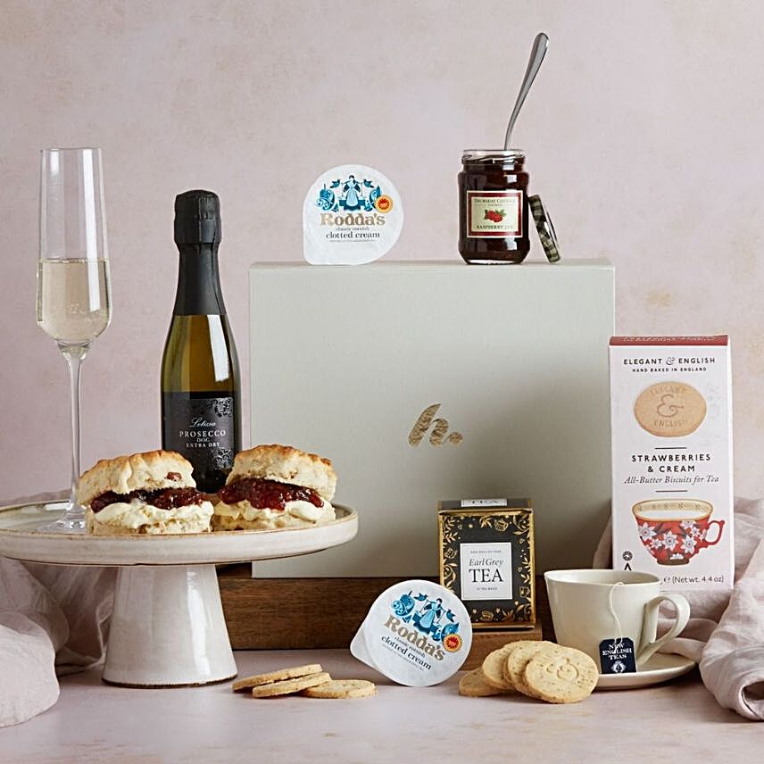 Afternoon Cream Tea & Prosecco Gift Hamper:Christmas Gift Hampers to UK