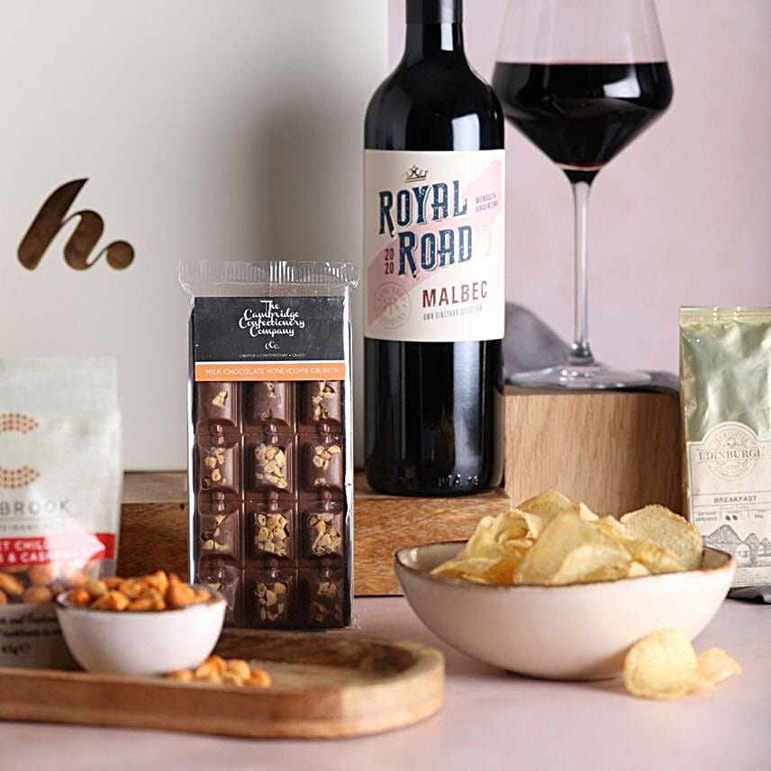 Classic Food And Wine Christmas Hamper