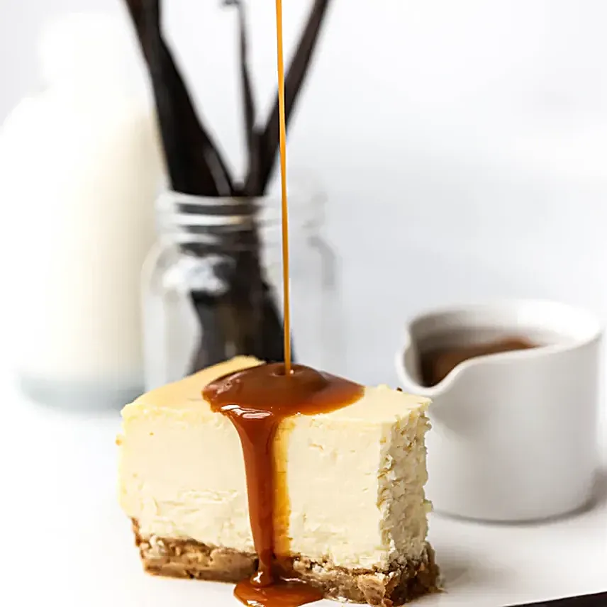 New York Baked Vanilla Cheesecake