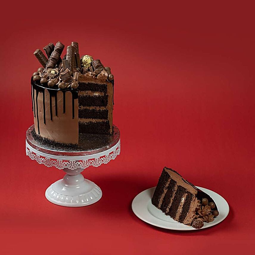 Nutella Temptations Dripping Cake