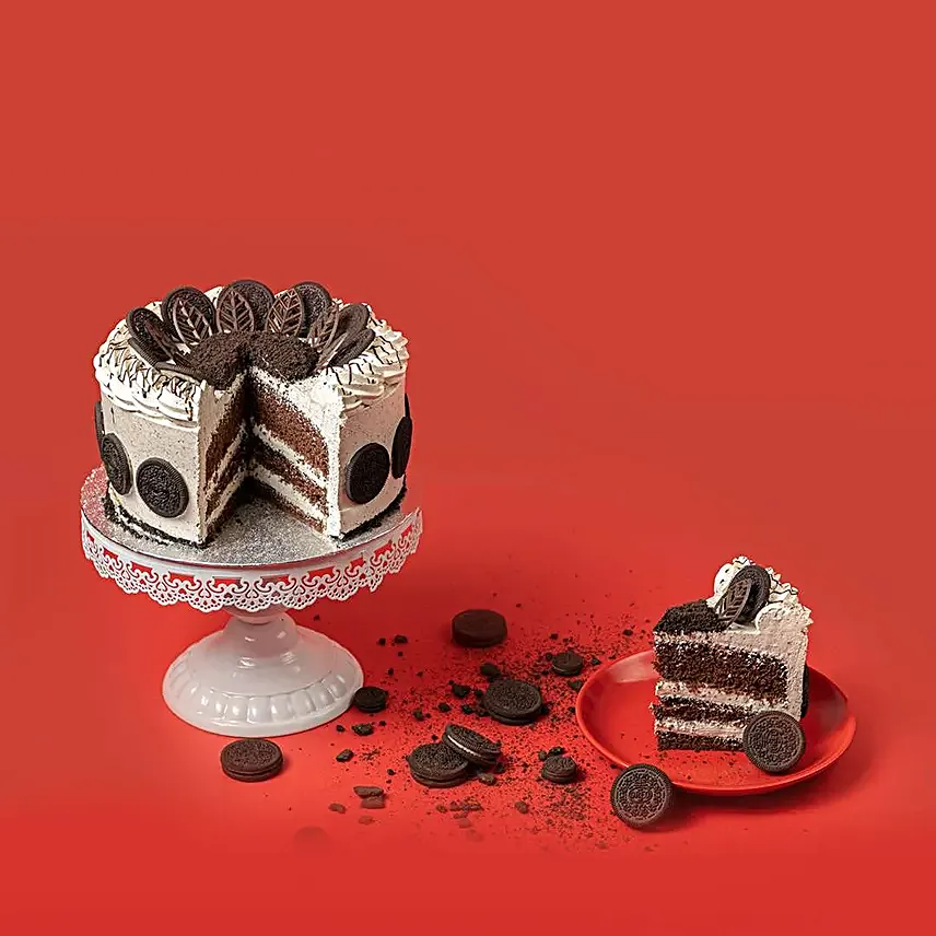 Oreo Dripping Designer Cake
