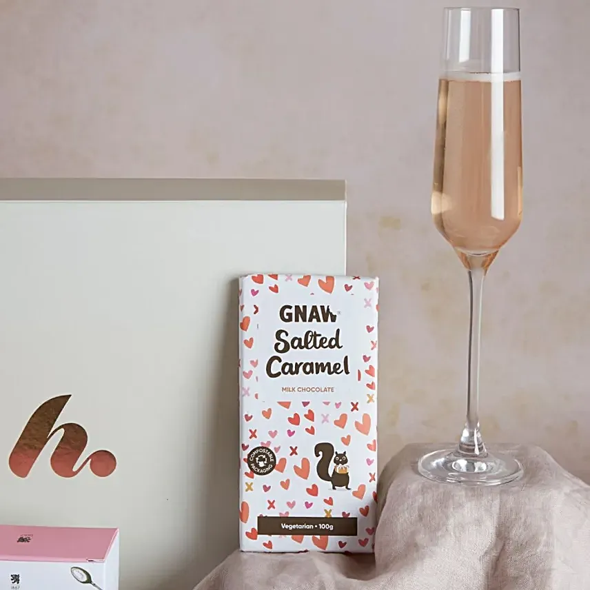 Sparkling Wine And Tasty Treats Hamper