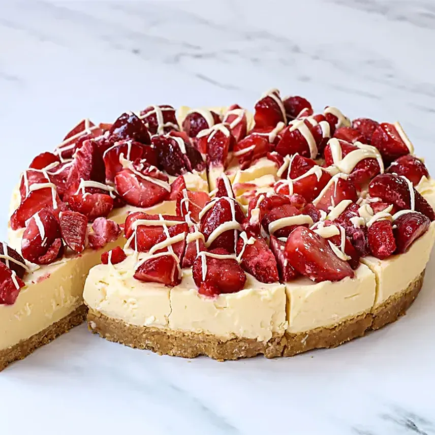 Strawberries N Cream Cheesecake