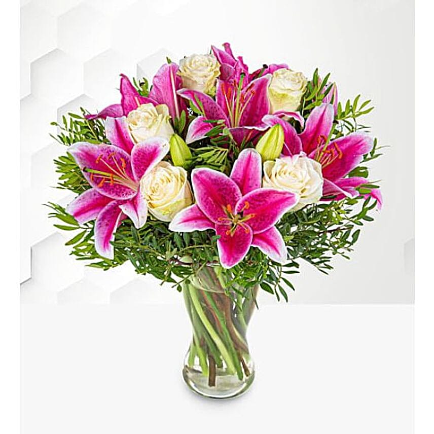 Sweetheart Lily And White Rose Bouquet