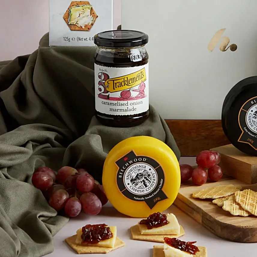 The Cheese Lovers Hamper