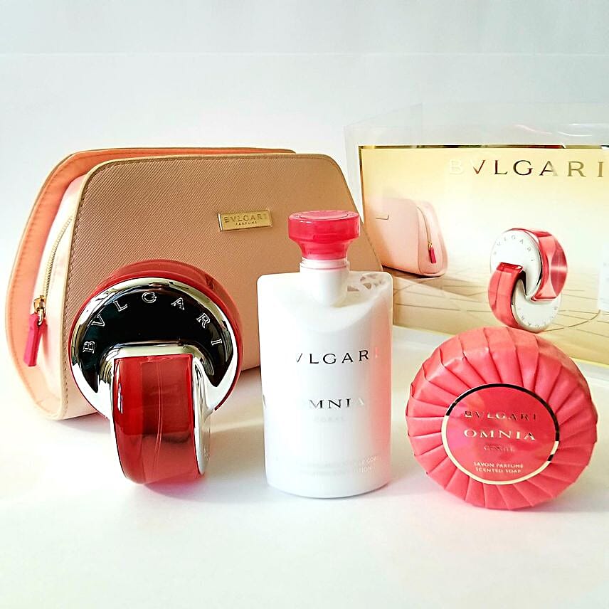 Bvlgari Omnia Coral Gift Set