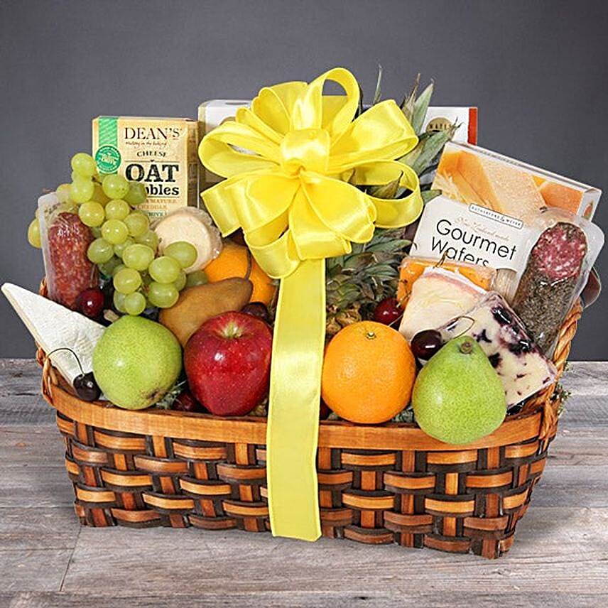 Assorted Fresh Fruits And Snacks Basket usa Gift Assorted Fresh
