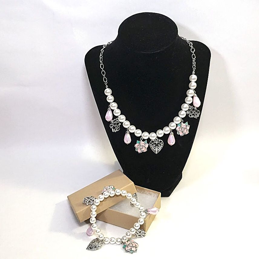 Elegant Bracelet And Necklace Set For Her