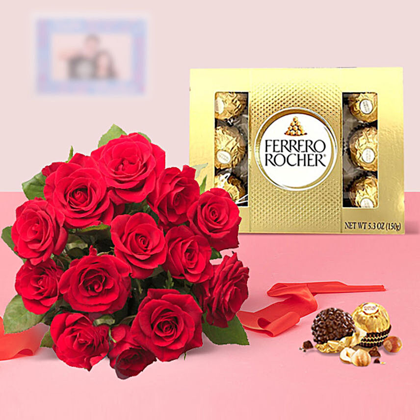Ferrero Rocher And Red Roses:Send Fathers Day Gifts to USA