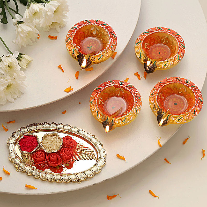 Beautiful Pooja Thali & 4 Diyas:Diwali Gift Delivery in USA