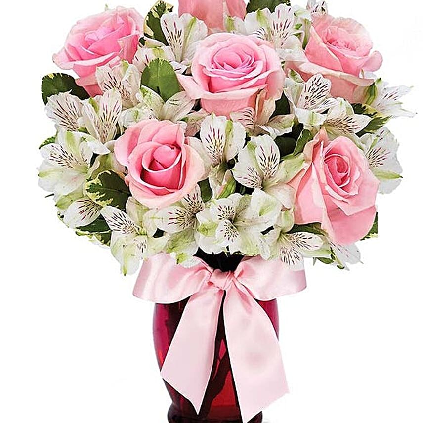 Elegant Pink Roses Bouquet