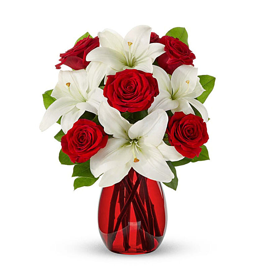 Classic Red Rose & White Lily Bouquet_Regular