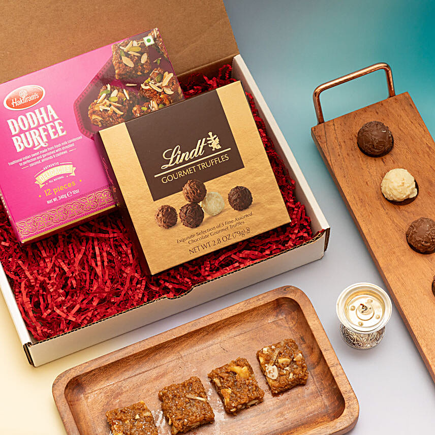 Bhai Dooj Sweetness Gift Hamper