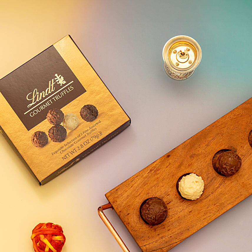 Bhai Dooj Sweetness Gift Hamper