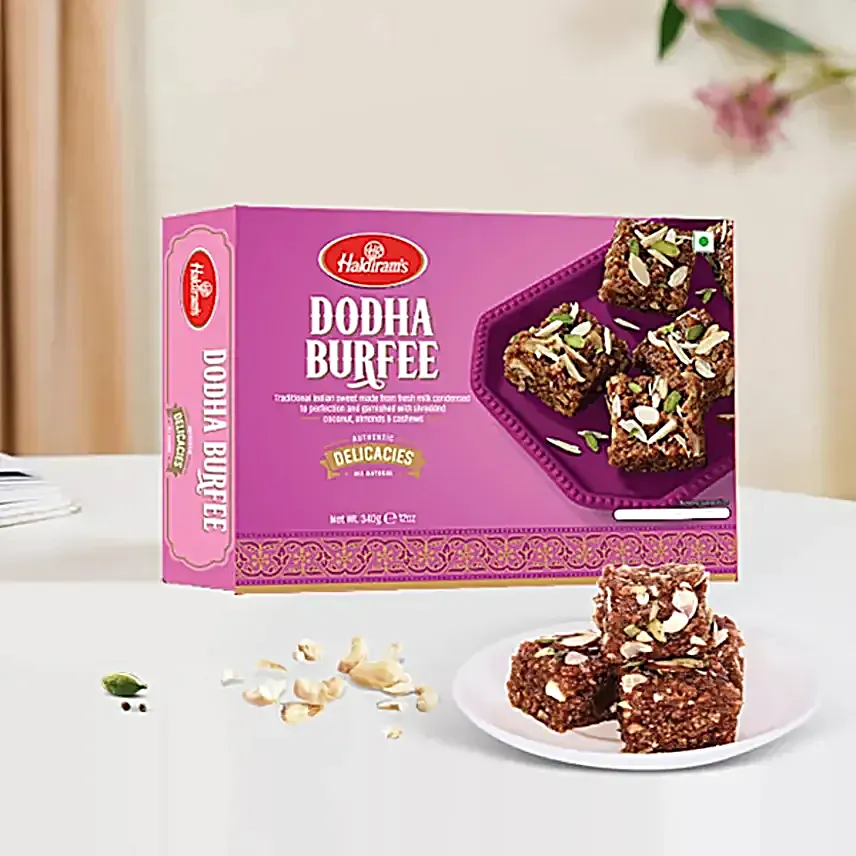 Designer Beads Lumba Rakhi N Sweets Combo