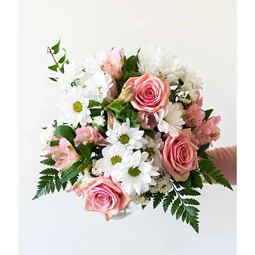 Dreaming in Daisies Bouquet Deluxe