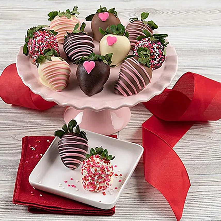 Easter Special Assorted Strawberries Hamper