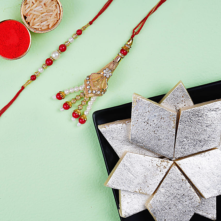 Fancy Lumba Set And Kaju Katli