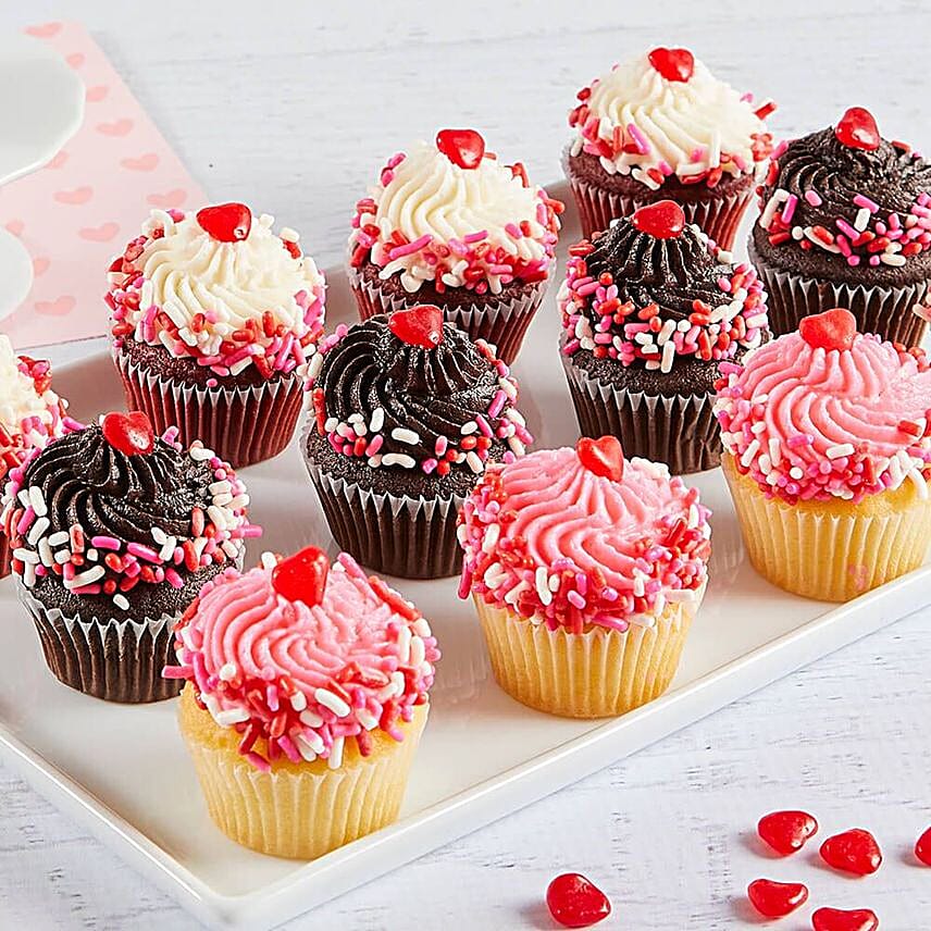 Mini Valentines Day Cupcakes
