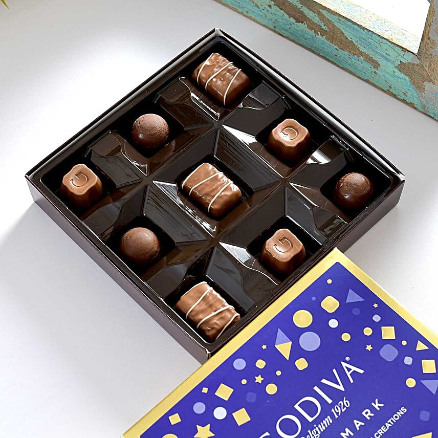 Rakhi Duo N Treats Combo