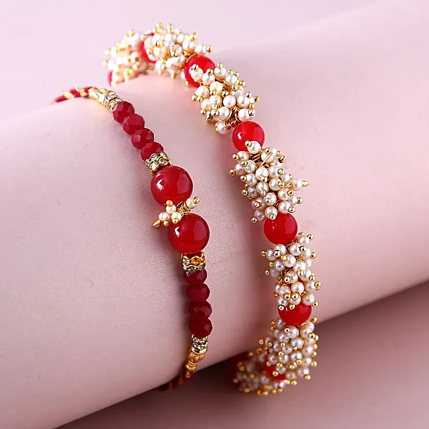 Sneh Red Rakhi Set With Lindt Chocolates & Almonds